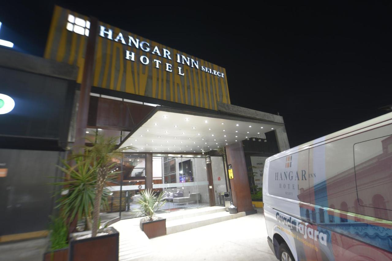 Hangar Select Aeropuerto Guadalajara Las Pintas Luaran gambar